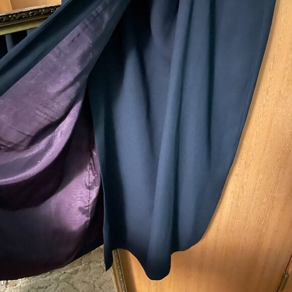 Bellessa Thick Strap Wrap Dress with Golden Buttons - Picture 5 of 8